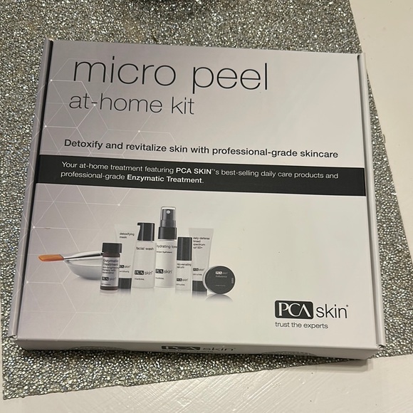 PCA : Micro Peel At-Home Kit - White